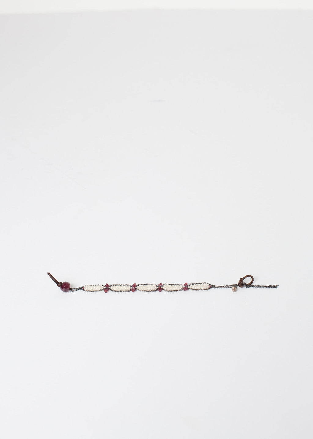 Garnet Bracelet in Frothy Pearl