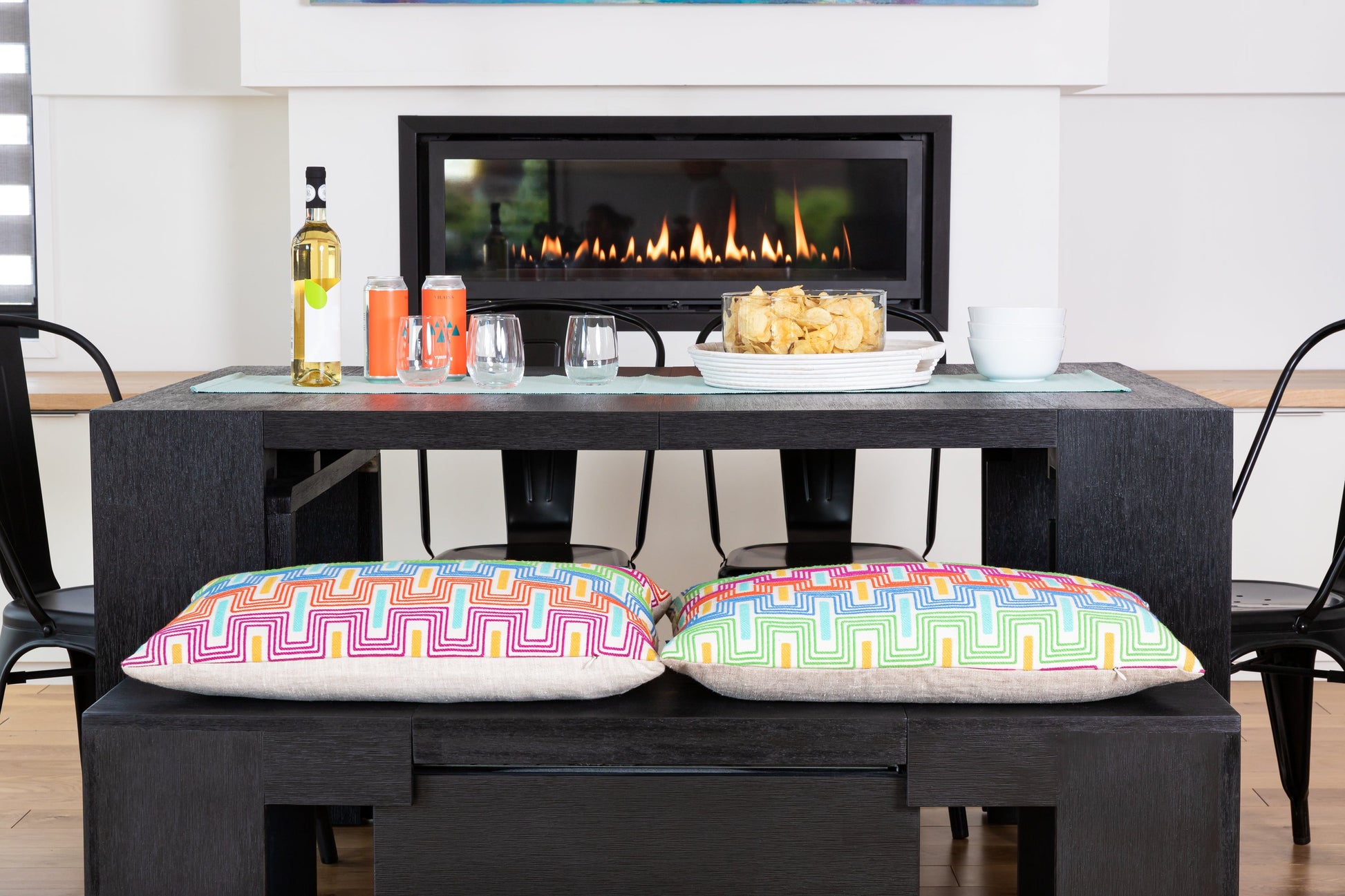 Canadian Dark Oak::Lifestyle::Canadian Dark Oak Entrance table 3