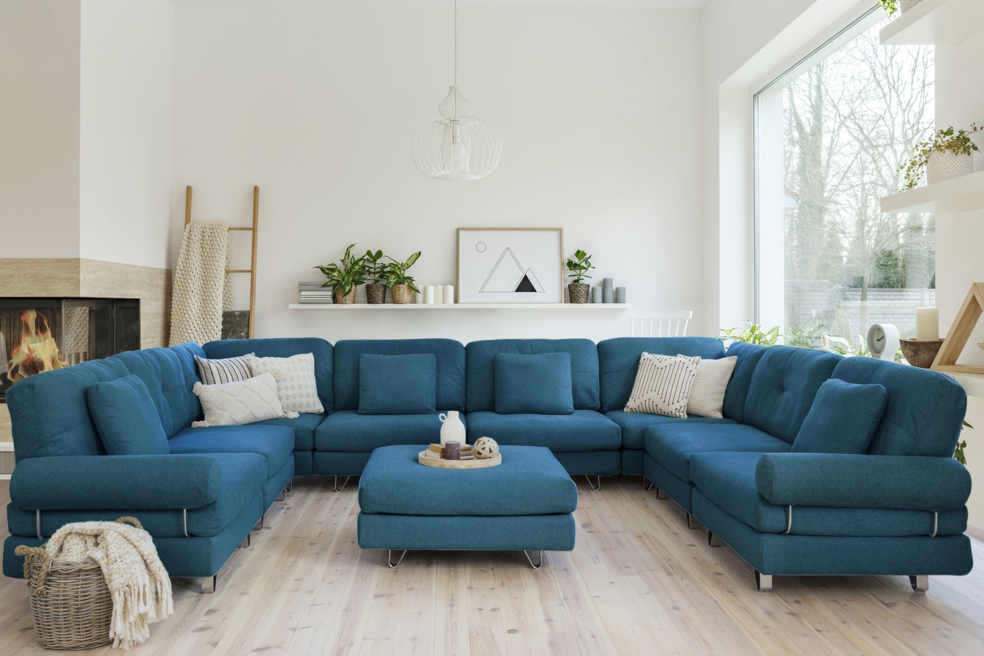 Peacock Blue - Fabric::Lifestyle::Blue couch||ten