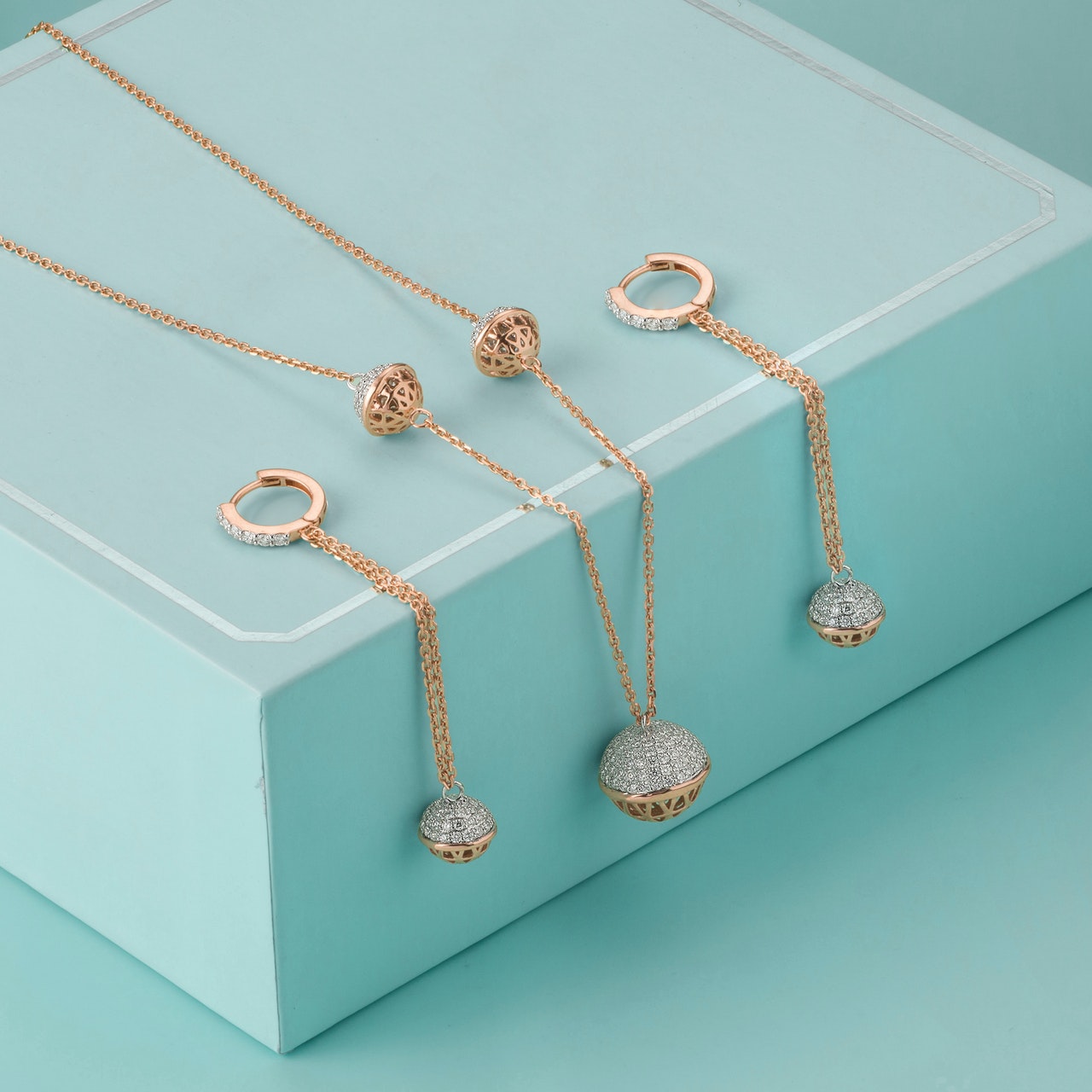 Globe Pendant